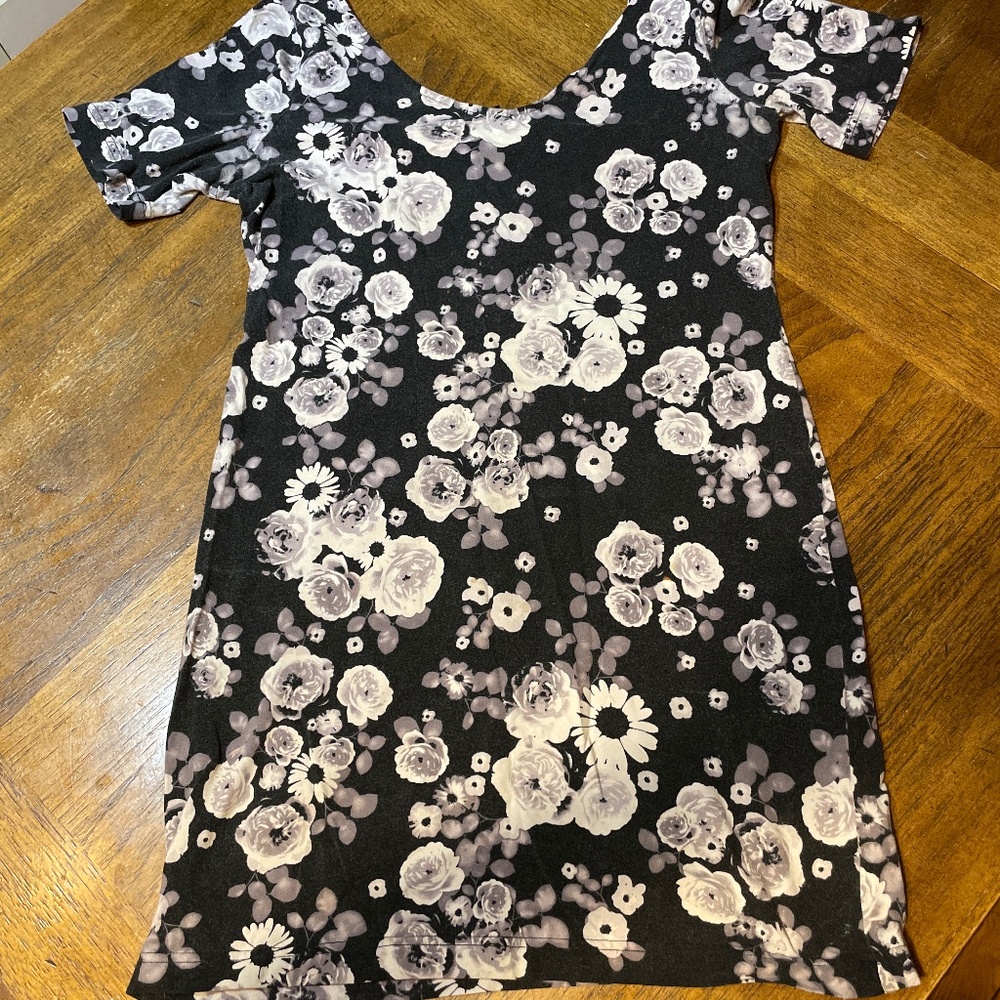 Woman’s large floral dress or shirt